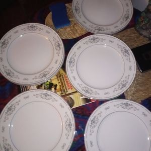 Diane vintage porcelain 9 plates 1 bowl